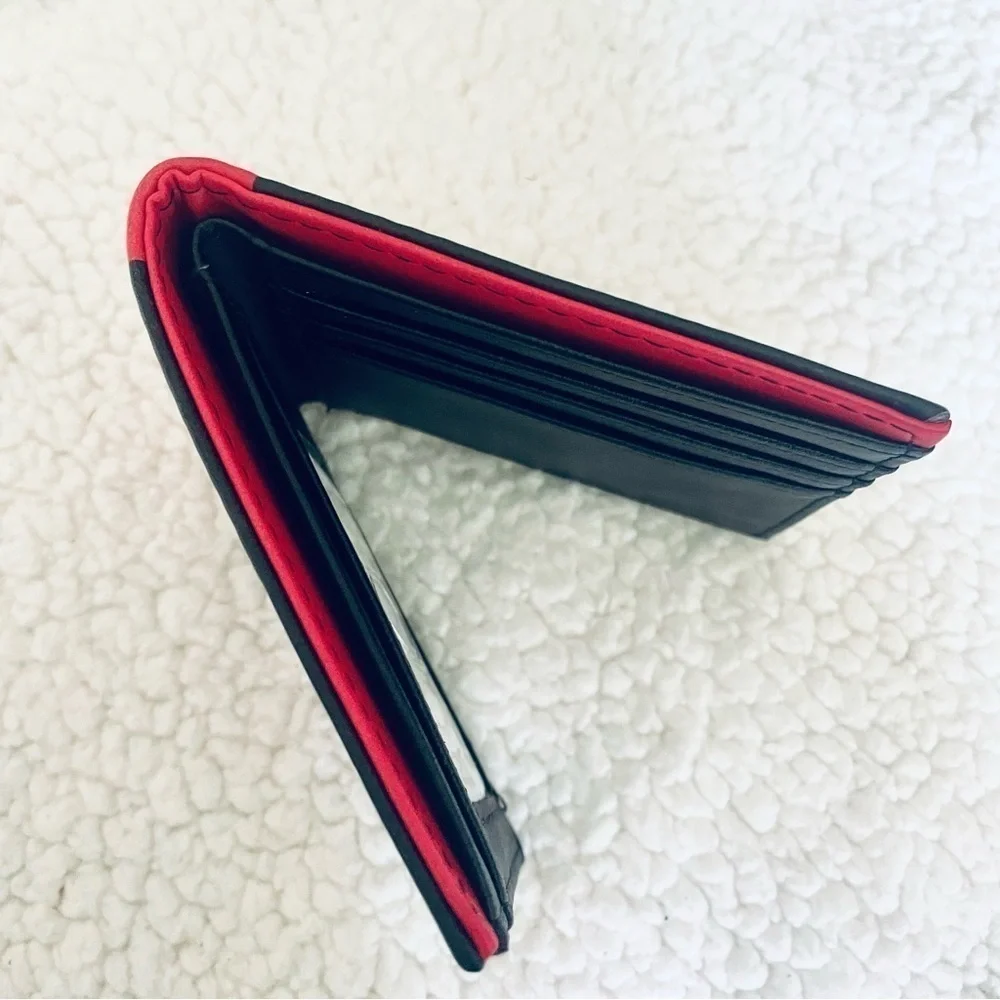 NWT Ghost Face Bifold Wallet - Halloween lovers, fans of Scream & horror movies
